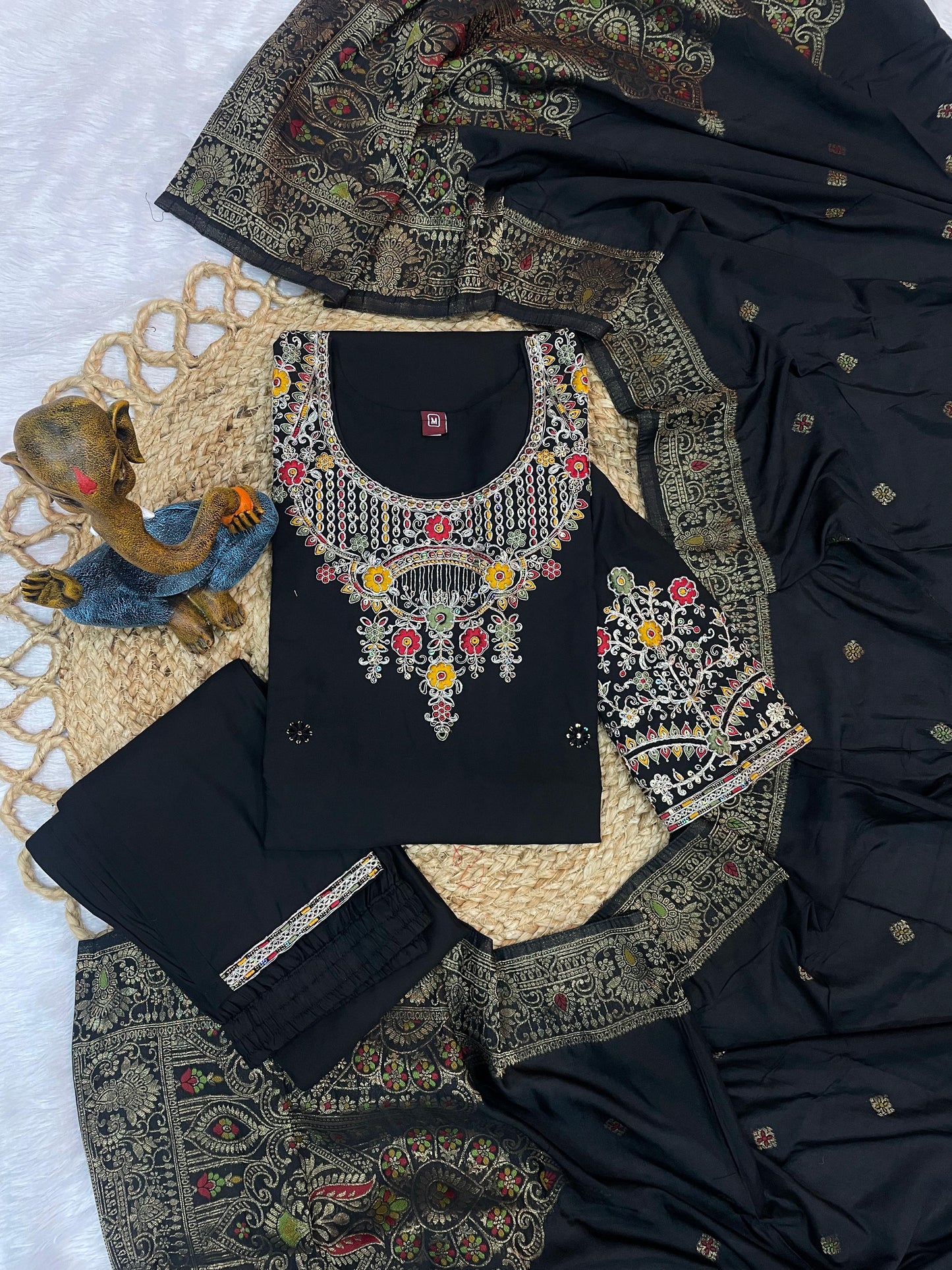 premium black kurti with dupatta – stylish & comfortable look