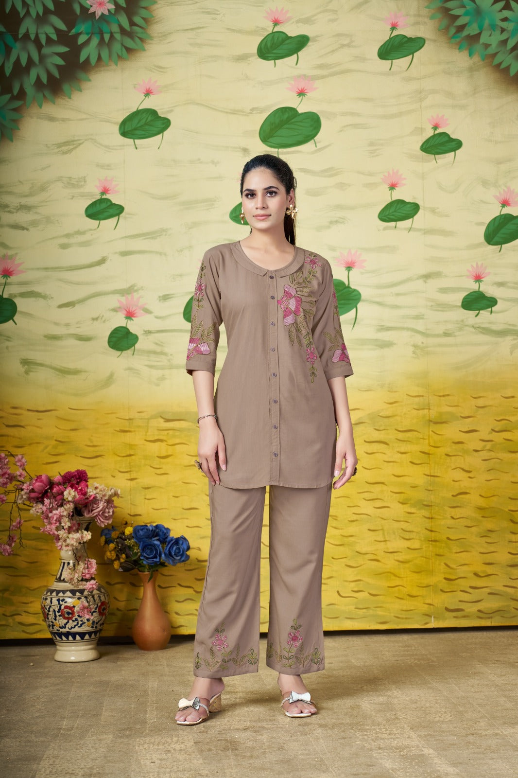 👗 stylish mauve co-ords set with vibrant geometric embroidery👗 👗