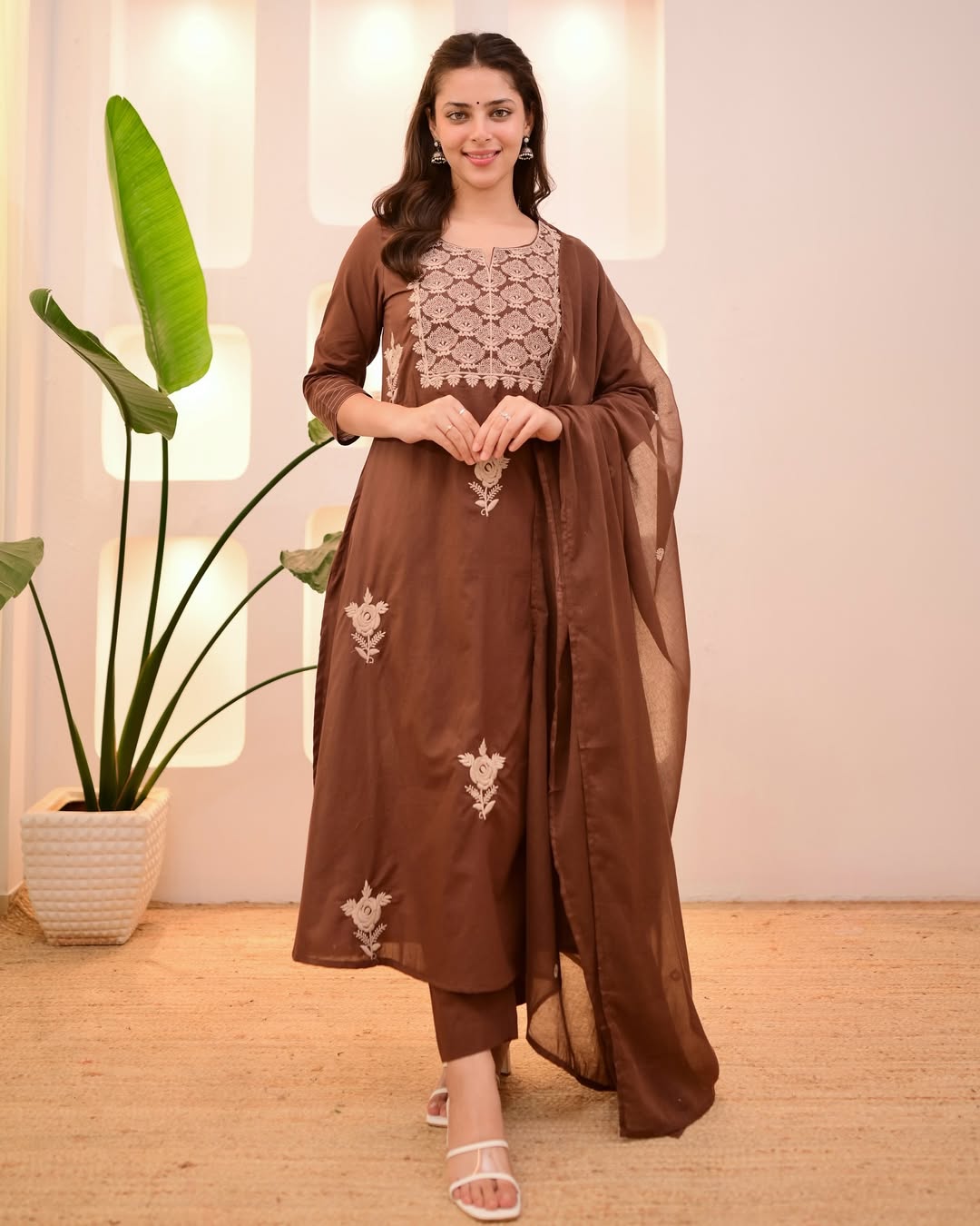 elegant white anarkali kurti with embroidered dupatta – festive & party wear