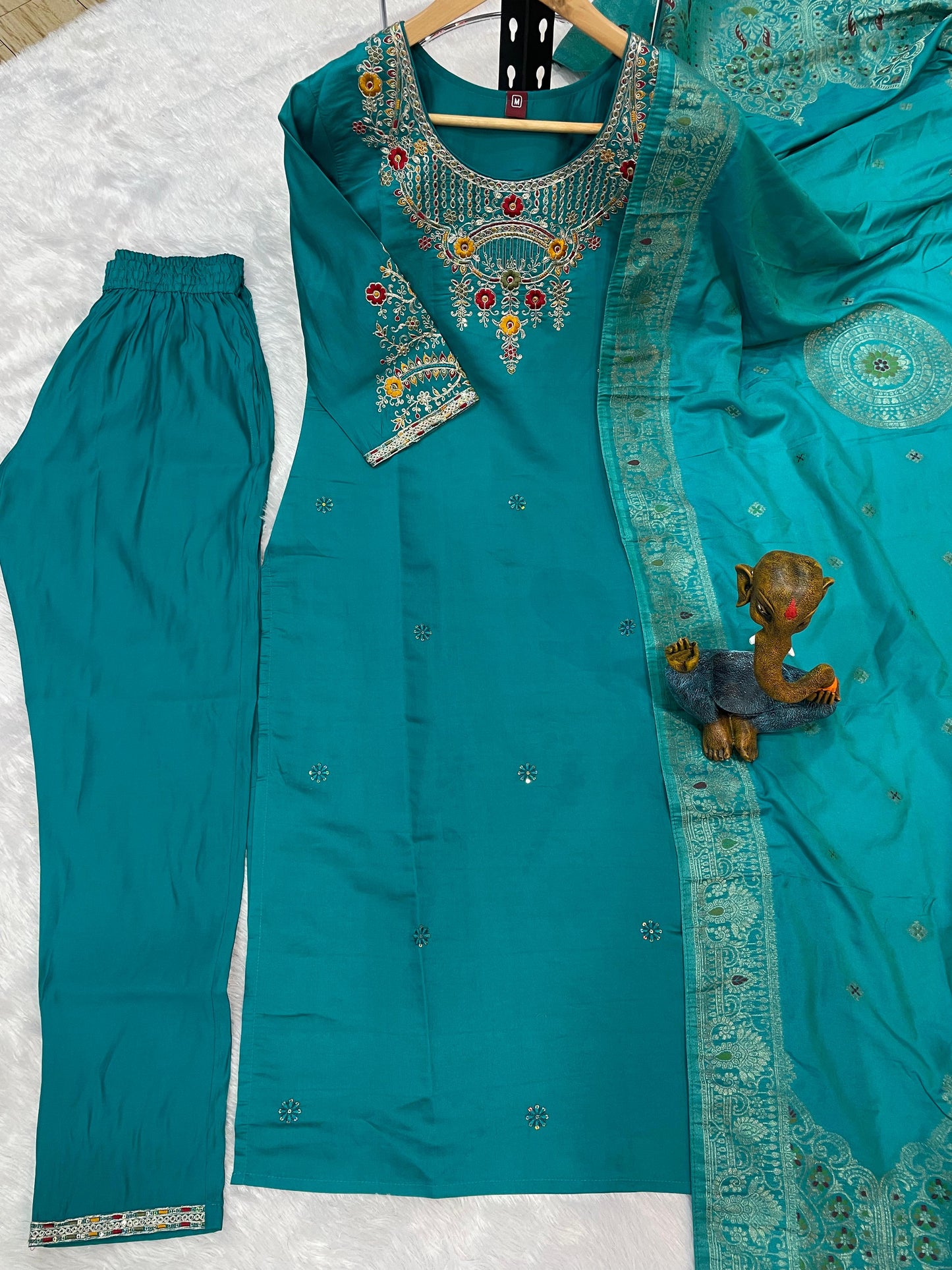 premium firozi kurti with dupatta – stylish & comfortable look