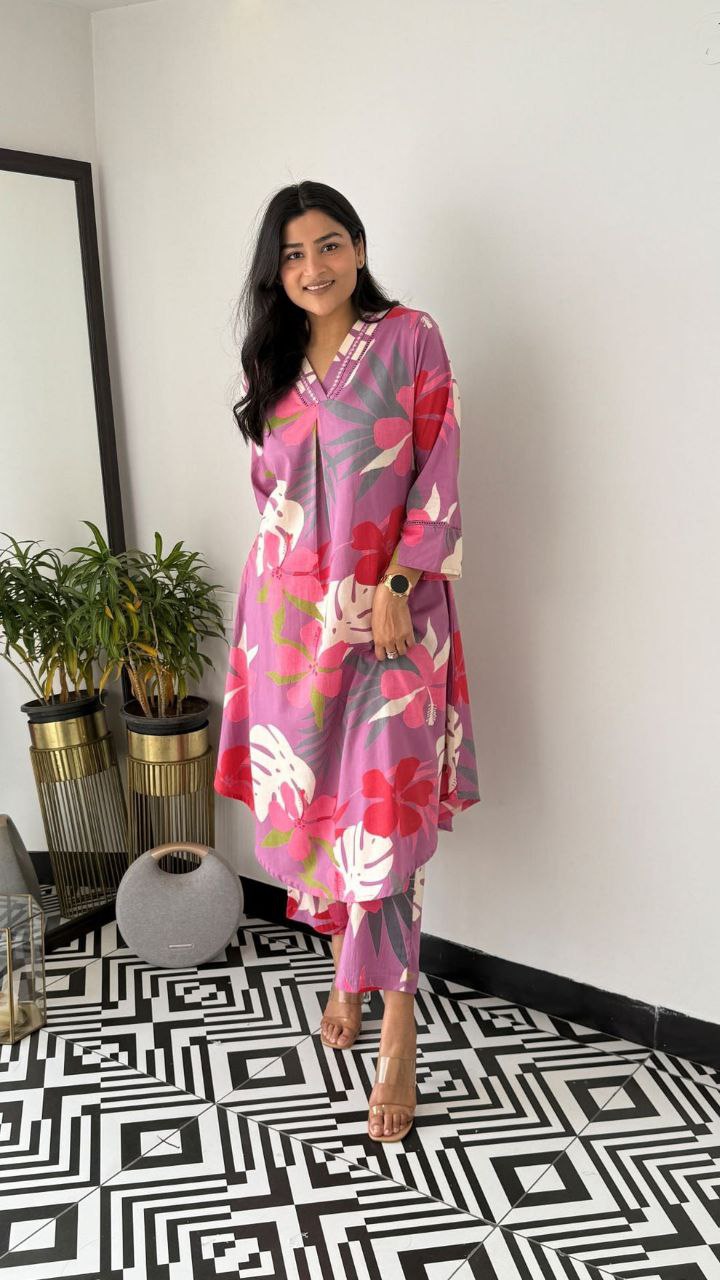 bold blossom co-ord set – comfort meets style