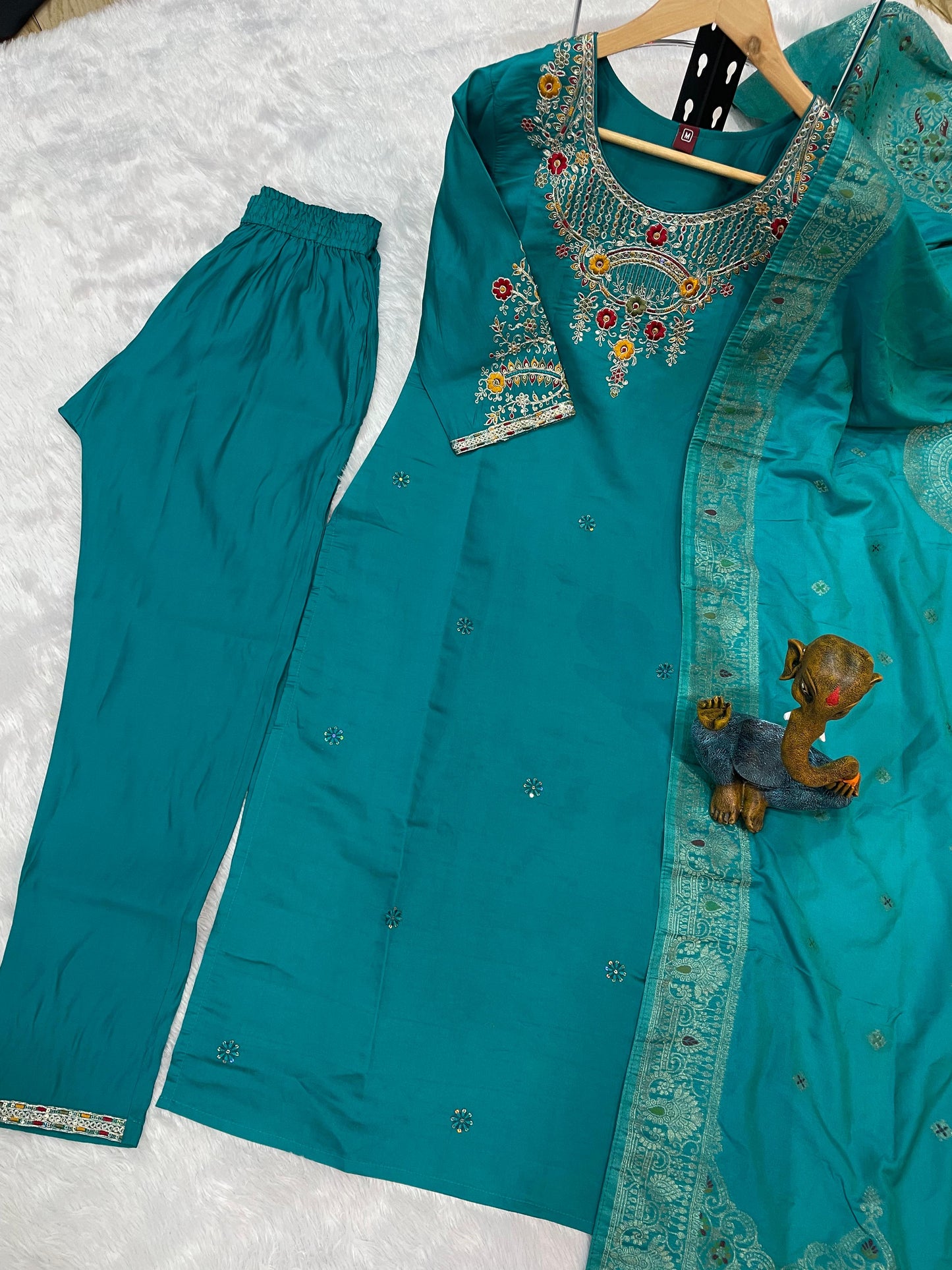 premium firozi kurti with dupatta – stylish & comfortable look
