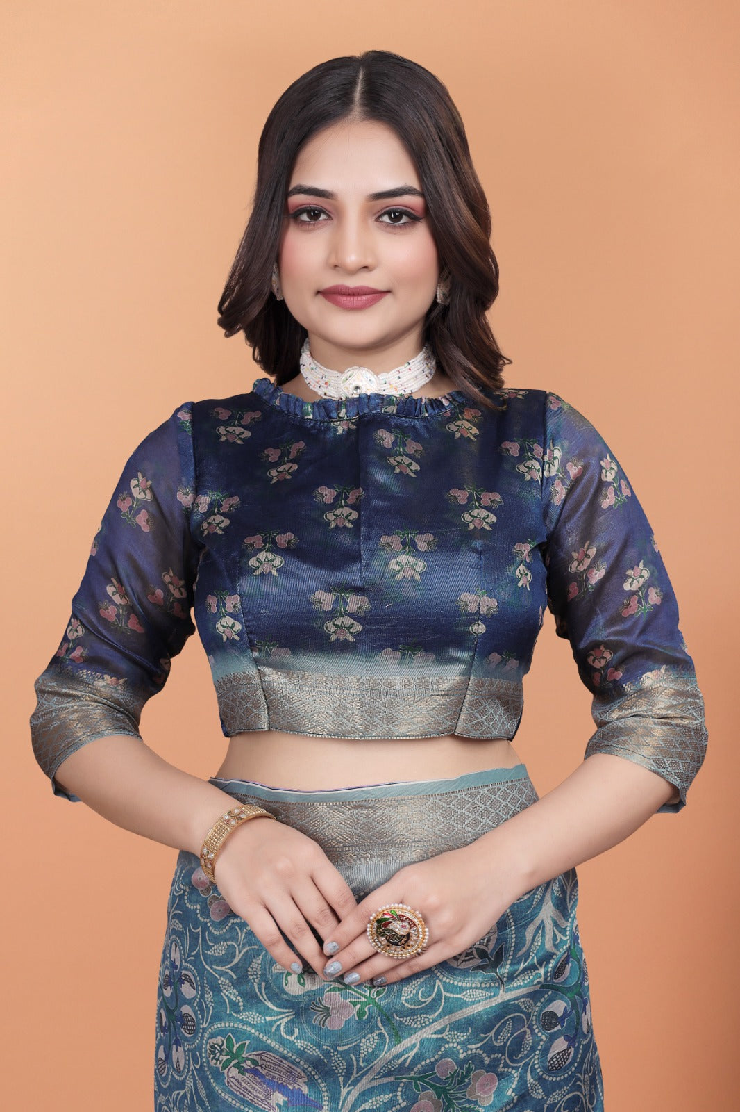peacock blue soft silk saree with floral zari weave & multi-color pallu ( gg-520 )
