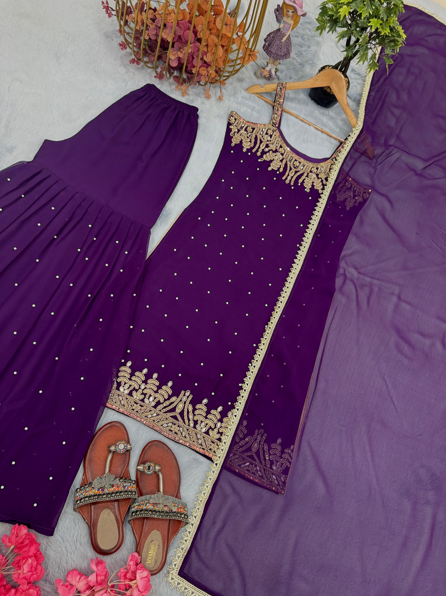 🦋 đěsigner party wear look pur heavy faux georgette top plazzo & dupatta set👗
