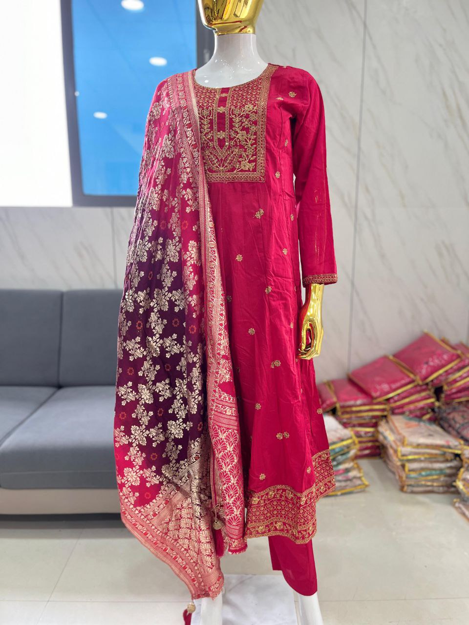 elegant hot pink anarkali – intricate embroidery & rich dupatta
