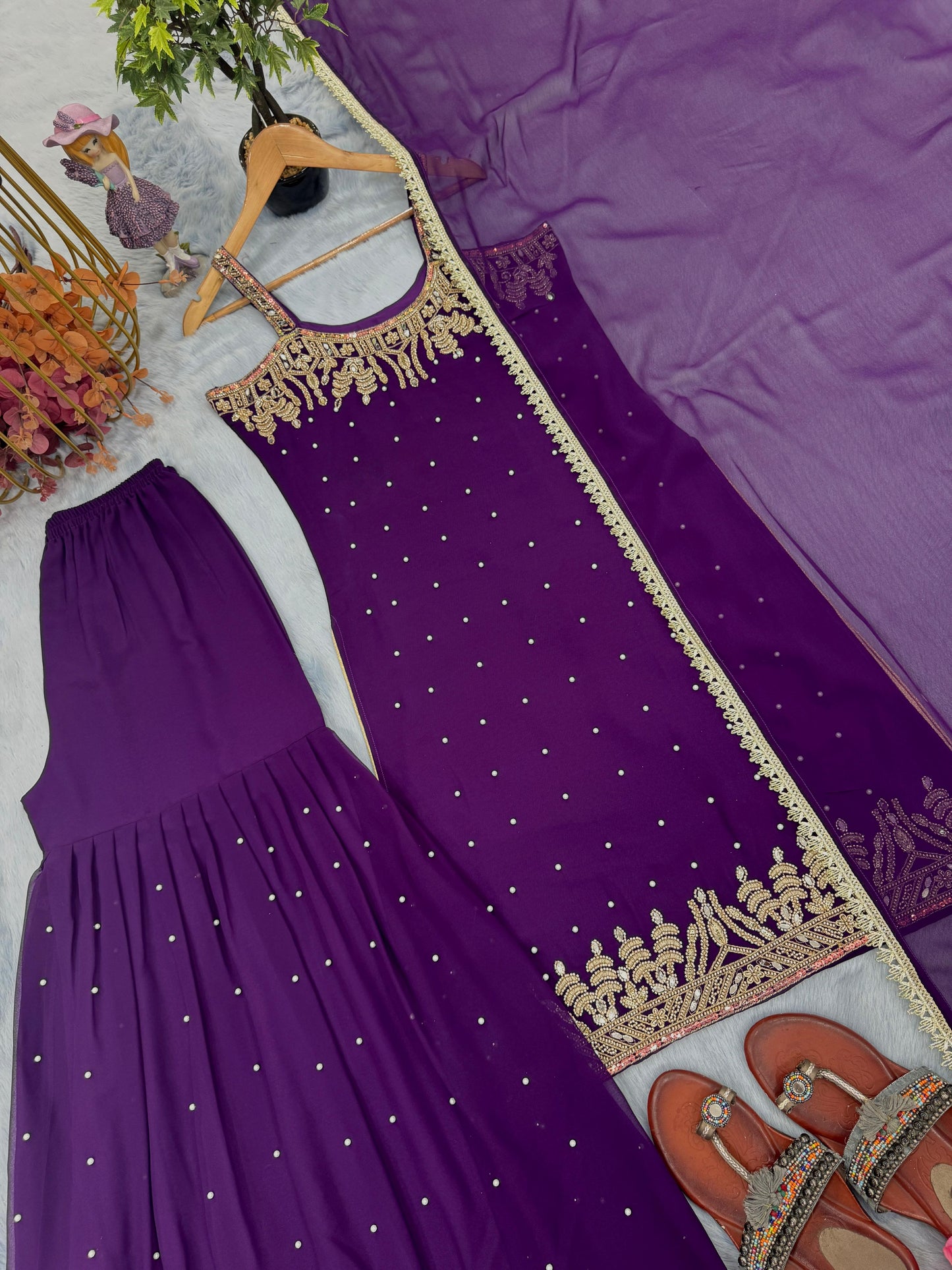 🦋 đěsigner party wear look pur heavy faux georgette top plazzo & dupatta set👗