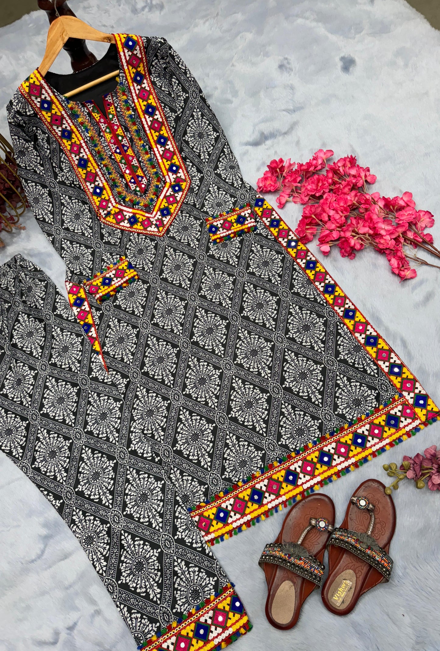 festivals & party wear look top & bottom set👗