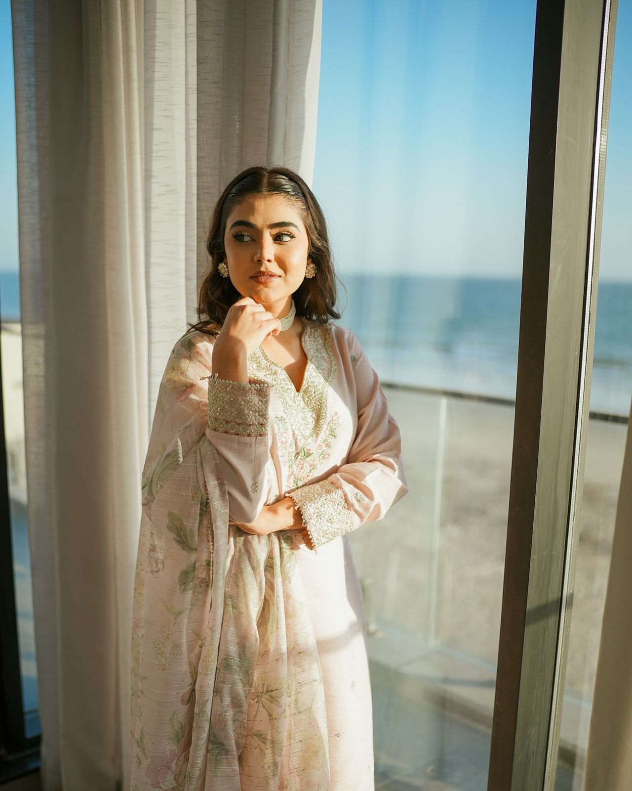 💃 đěsigner party wear look pur natural crepe top & palazzo with dupatta set