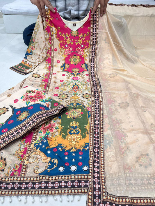 NOORI ANARKALI ROUND PLAZA SET