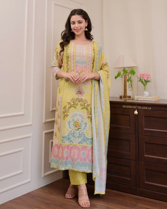 Pakistani FLOWERS BLOOM suits set