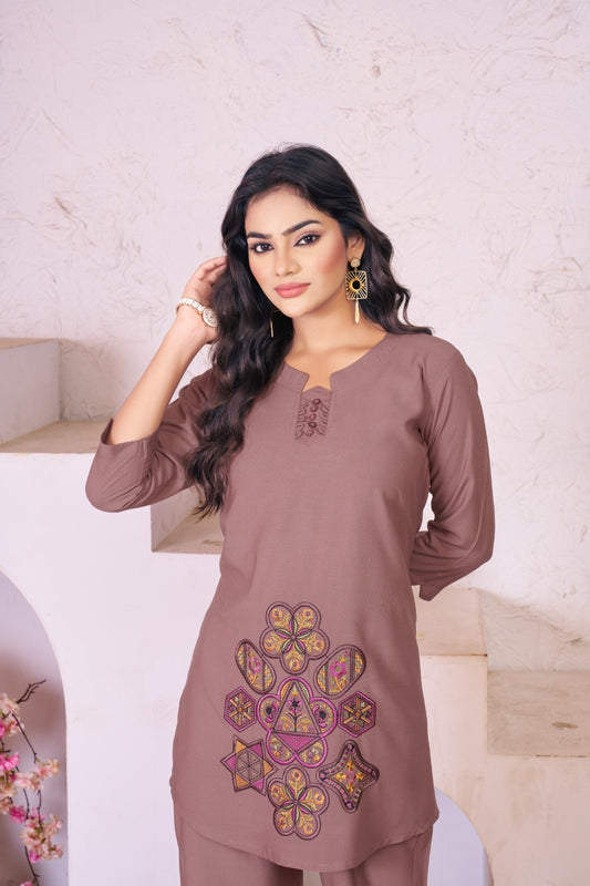👗 Stylish Mauve Co-Ords Set with Vibrant Geometric Embroidery