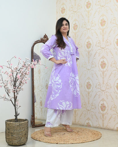Elegant Lavender Floral Kurti Set – Graceful Ethnic Wear
