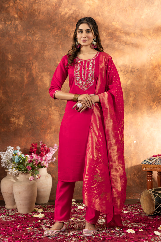 Elegant Festive Kurti Set with Embroidered Neckline & Silk Dupatta