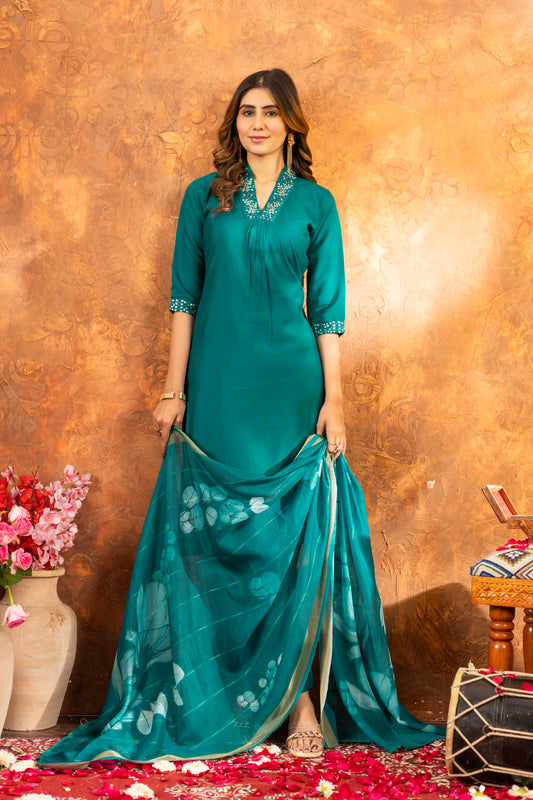 Elegant Rama Green Kurti Set with Floral Dupatta – Perfect for Every Occasion