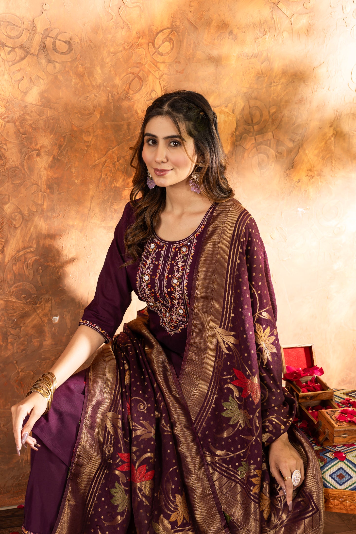 elegant festive kurti set with embroidered neckline & silk dupatta