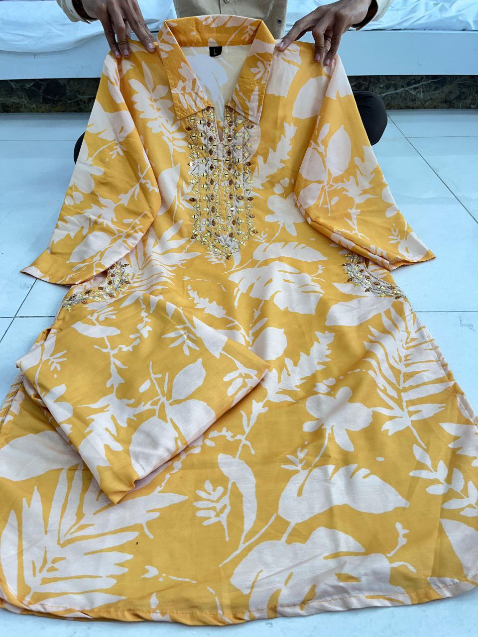 elegant floral kurti design for modern women