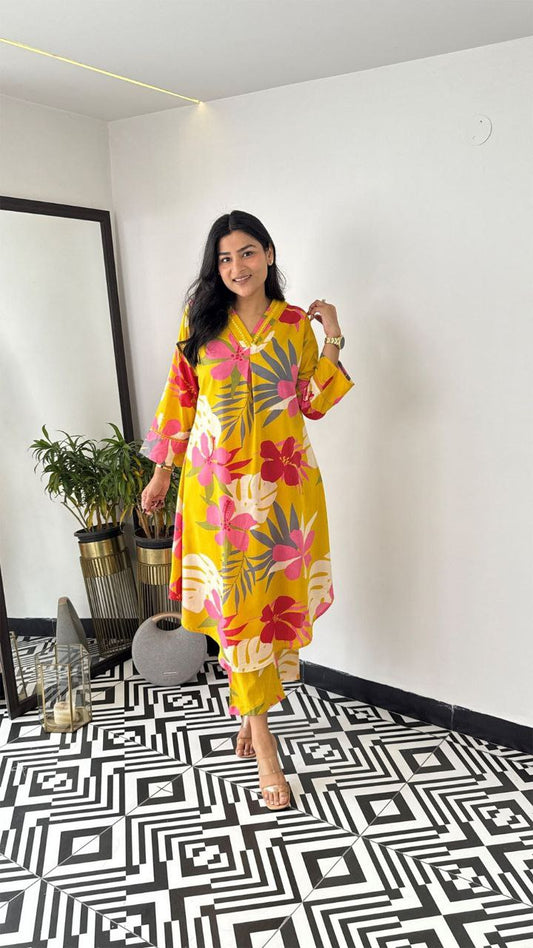 Bold Blossom Co-ord Set – Comfort Meets Style