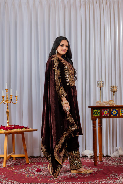 🦋 Đěsigner Party Wear Look Heavy Pure Viscose Velvet Top Bottom & Dupatta Set