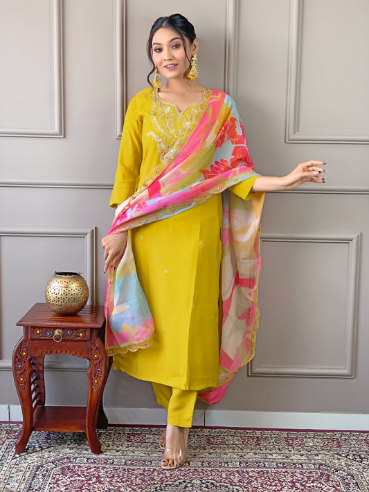 Women Embroidered Viscose kurta pant dupatta set