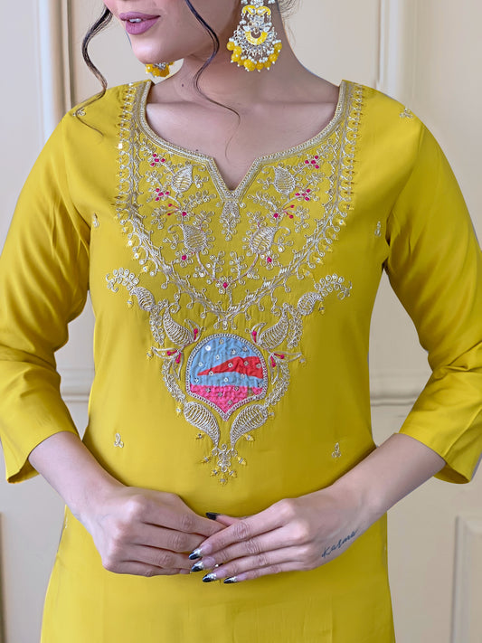 Women Embroidered Viscose kurta pant dupatta set