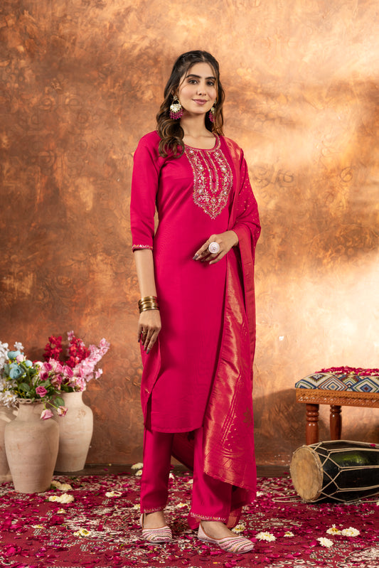 Elegant Festive Kurti Set with Embroidered Neckline & Silk Dupatta