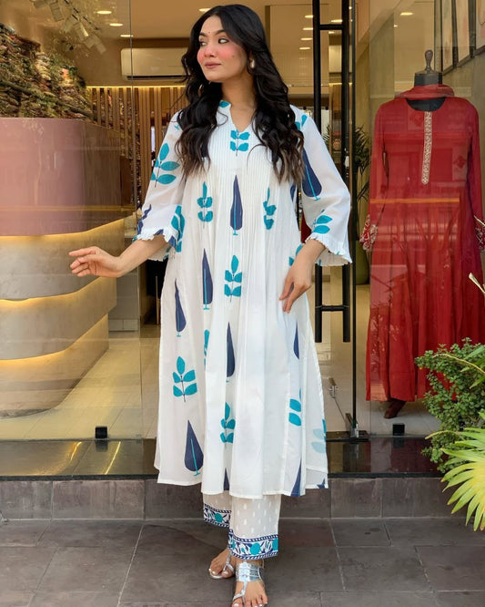 Elegant White & Blue Printed Kurti Set – Modern Ethnic Look