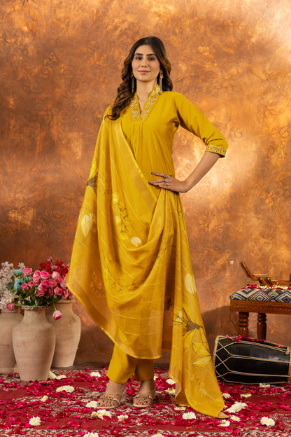Elegant Mustard Yellow Kurti Set with Floral Dupatta – Perfect for Every Occasion
