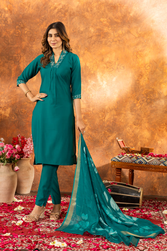 Elegant Rama Green Kurti Set with Floral Dupatta – Perfect for Every Occasion