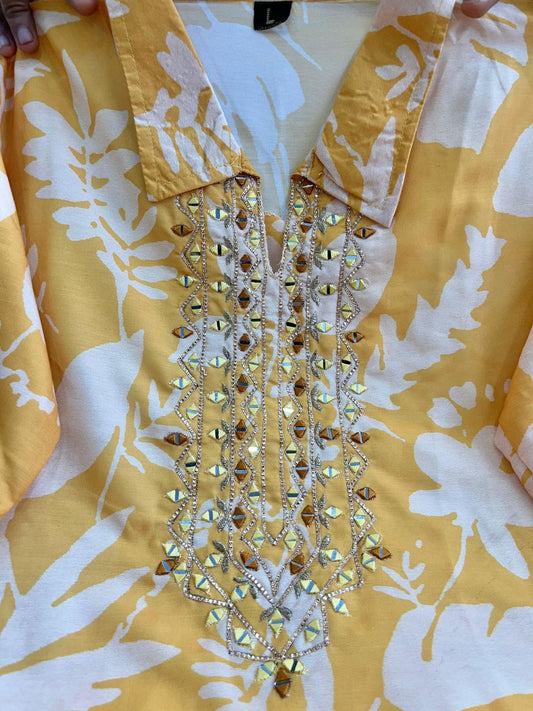 Elegant Floral Kurti Design for Modern Women