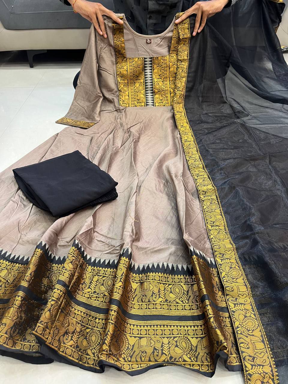 anarkali flared kurti pant dupatta set