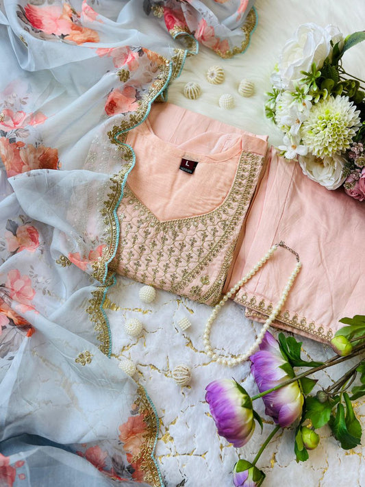 Luxury Pastel Pink Kurti Set with Organza Floral Dupatta