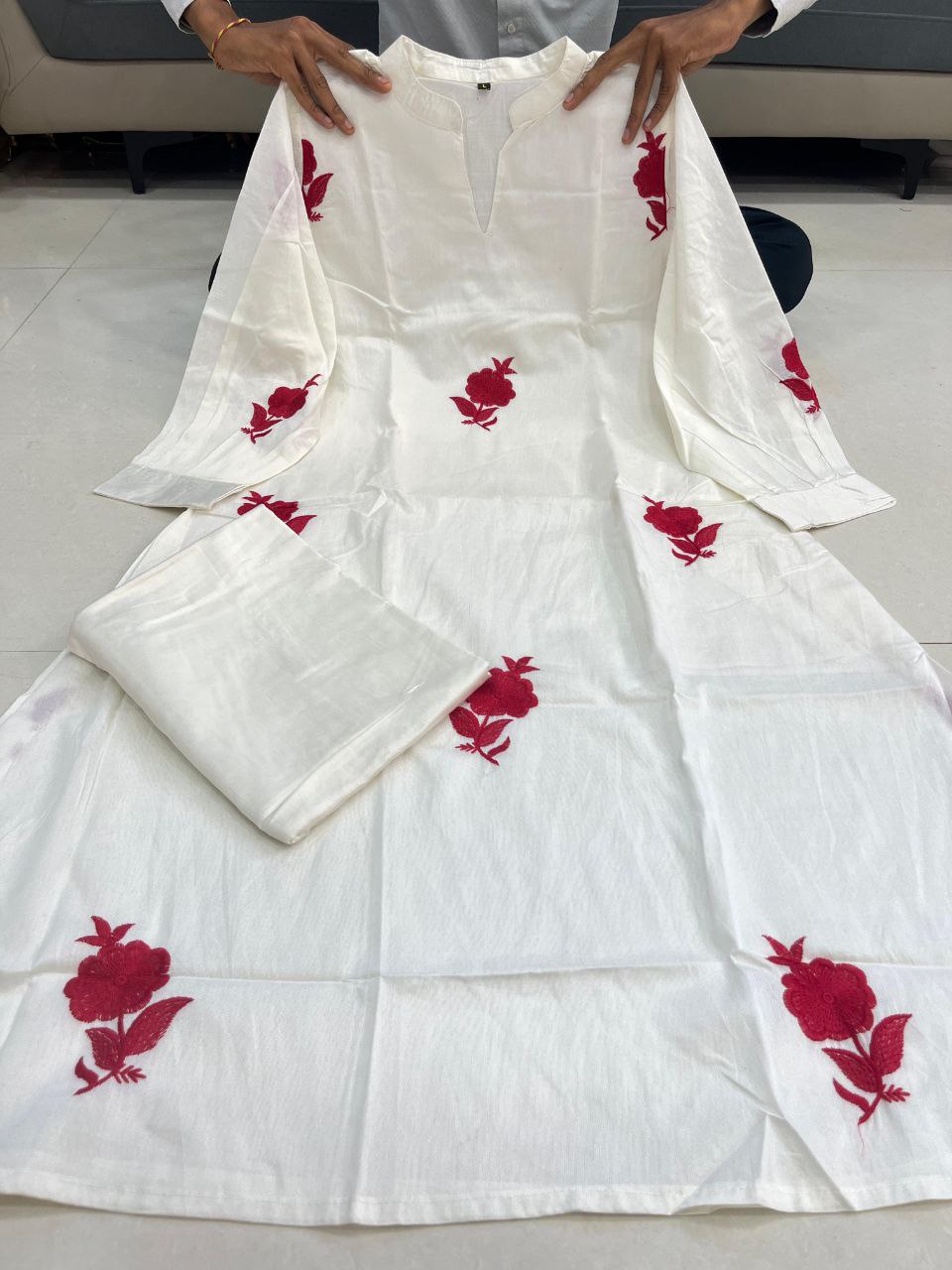 stylish white kurti with red floral work