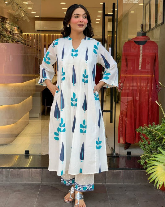 Elegant White & Blue Printed Kurti Set – Modern Ethnic Look