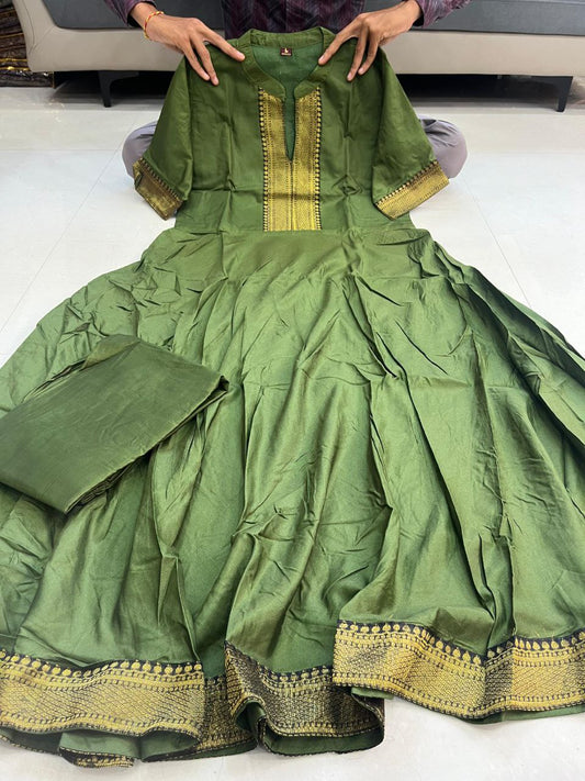 Classic Green Kurta Set – Traditional Touch with Golden Border