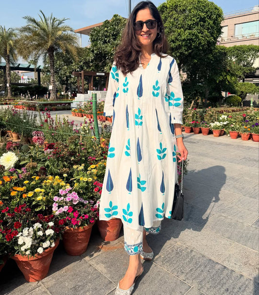 Elegant White & Blue Printed Kurti Set – Modern Ethnic Look