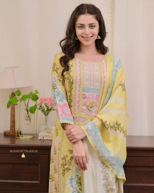 Pakistani FLOWERS BLOOM suits set