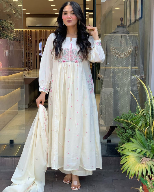 ✨ Pure Mul Mul Cotton Kurta Pant Dupatta Set ✨