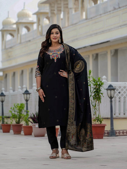 Premium Black Kurti with Dupatta – Stylish & Comfortable Look