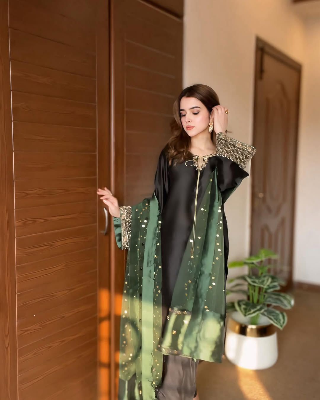enhance the beauty of your wardrobe with this newly launched kurti-pant set