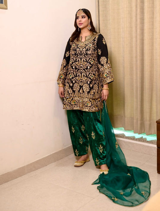 ENHANCE THE BEAUTY OF YOUR WARDROBE WITH THIS NEWLY LAUNCHED VELVET KURTI-PLAZZO SET