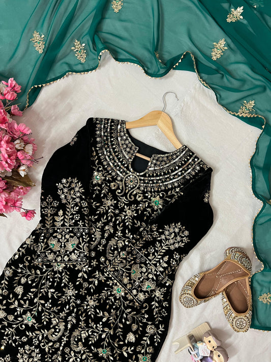 ENHANCE THE BEAUTY OF YOUR WARDROBE WITH THIS NEWLY LAUNCHED VELVET KURTI-PLAZZO SET