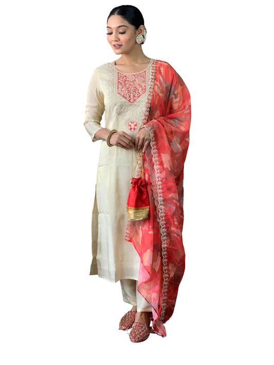Women's Cream Gold Chanderi Silk with Lining Embroidered Straight Kurta with Gold Chanderi Silk Pant And Silk Printed Dupatta Sets
