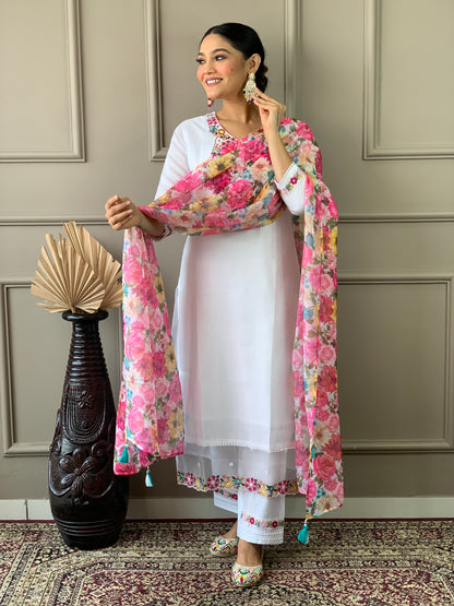 Women's Off White Chanderi with Cotton Lining Embroidered Straight Kurta with Chanderi Silk Pant And Crep Silk Printed Dupatta Sets
