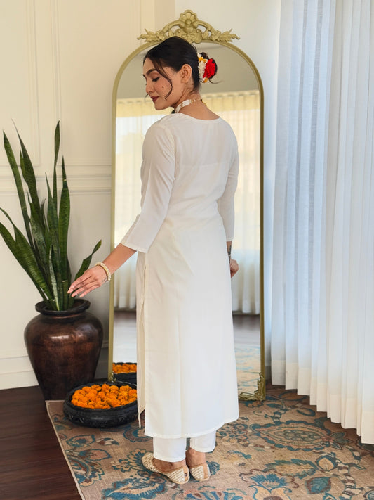 Women's Off White Rayon with Inner Embroidered Straight Kurta with Rayon Pant And Silk Chiffon Laced Dupatta Sets