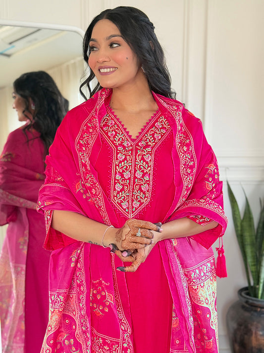 Women's BSY Viscose Embroidered Straight Kurta with BSY Viscose Pant And Taby Printed Dupatta Sets