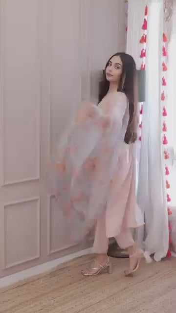 Luxury Pastel Pink Kurti Set with Organza Floral Dupatta