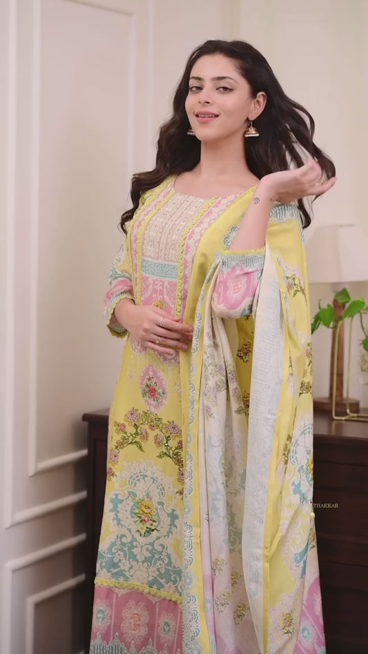 Pakistani FLOWERS BLOOM suits set